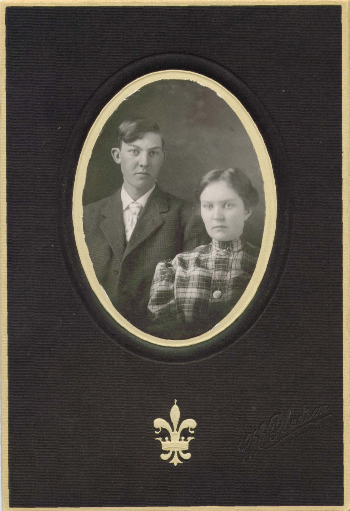 1906